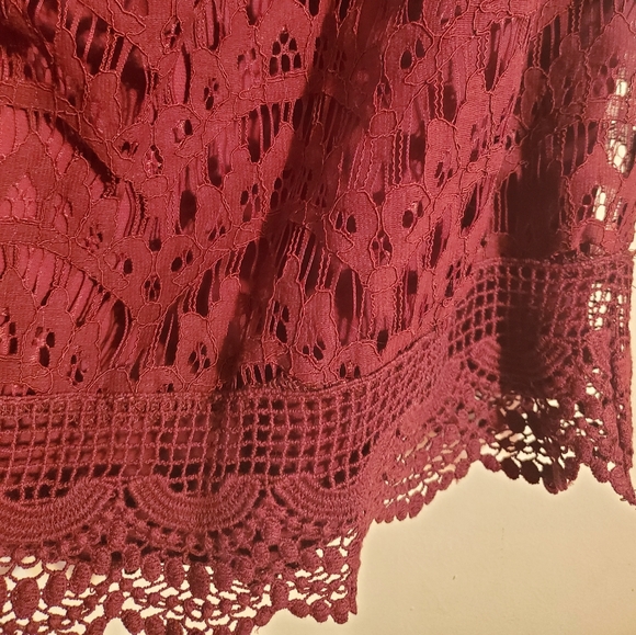 Alya off shoulder top - Picture 2 of 4